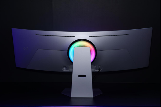 三星新一代玄龙骑士电竞显示器OLED G9震撼发布，急速驰骋电竞战场